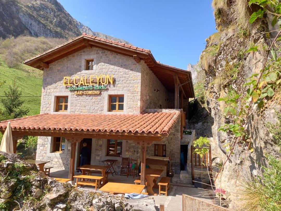 El Caleyon Bed & Breakfast Булнес Екстериор снимка